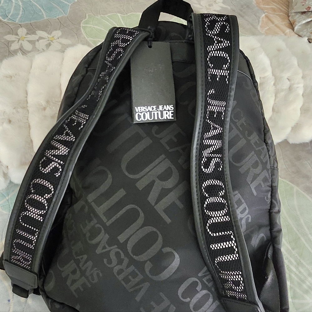 NICE AND NEW VERSACE BAG 🎒